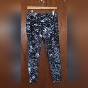 ZYIA Black Reflective Pocket Leggings Sz 12 EUC